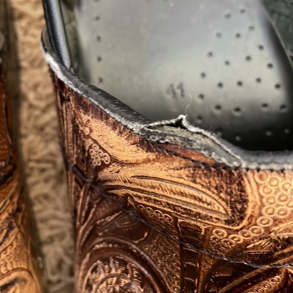 Dansko 41 professional clogs slip on shoes weathered tooled brown shoe - Picture 10 of 11